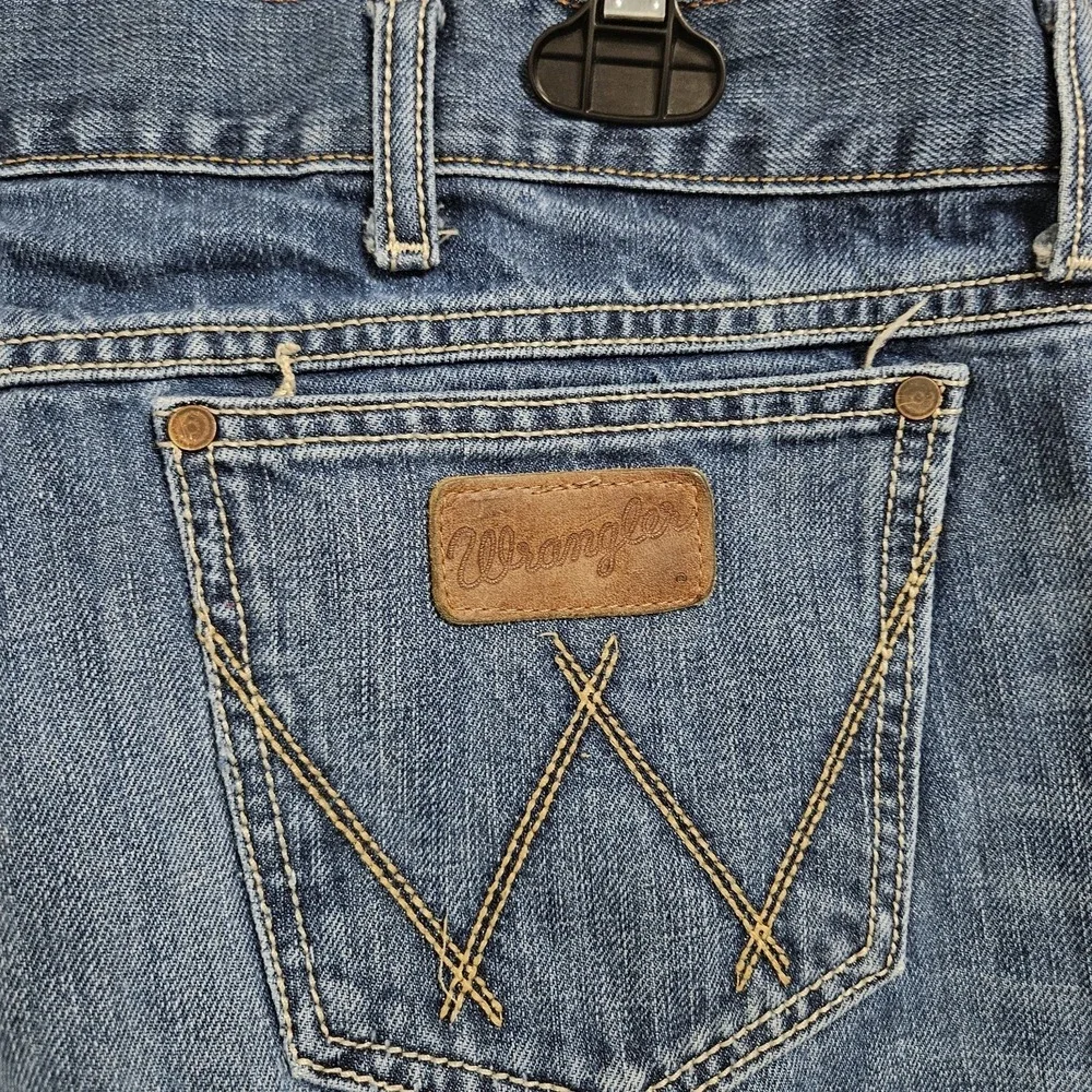 Wrangler Retro Relaxed Fit Jeans Mens 40x34 Blue WRT20RT Straight Leg Western